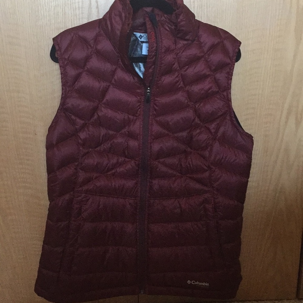 Columbia down Vest
